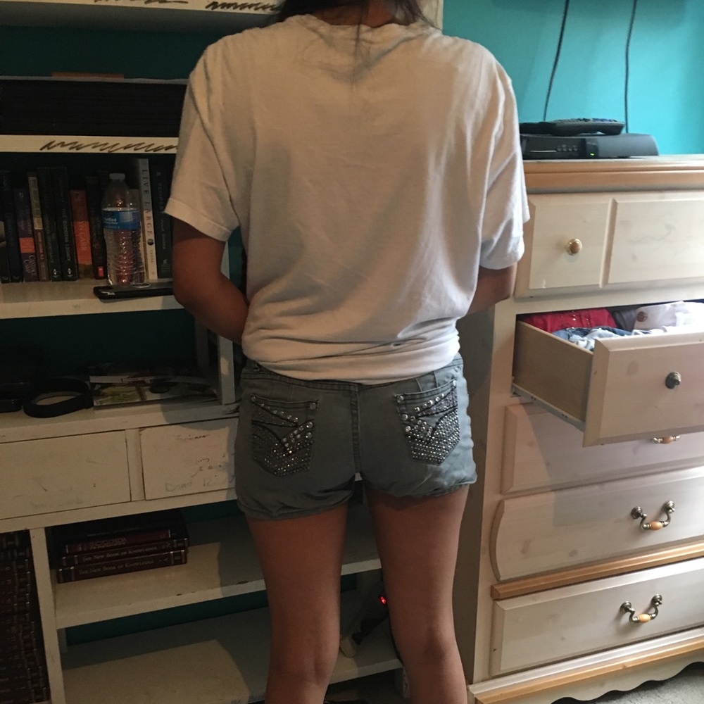 Gray Jean Ripped Shorts - Picture 2 of 3